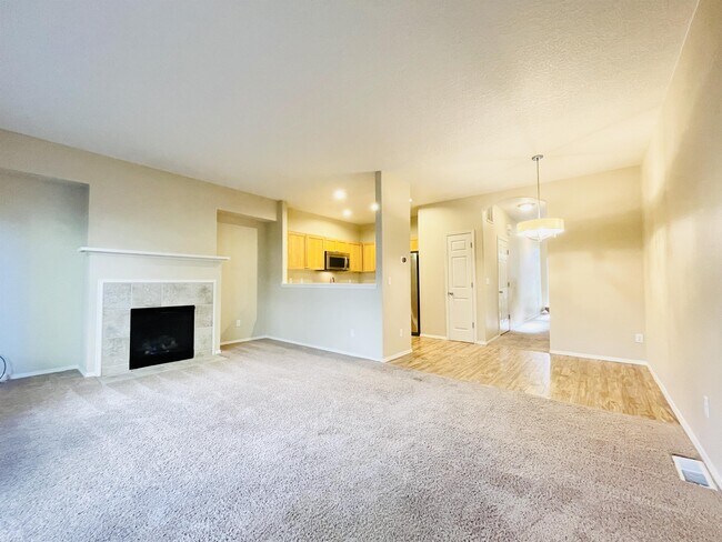 Building Photo - 6327 SW Vinwood Terrace