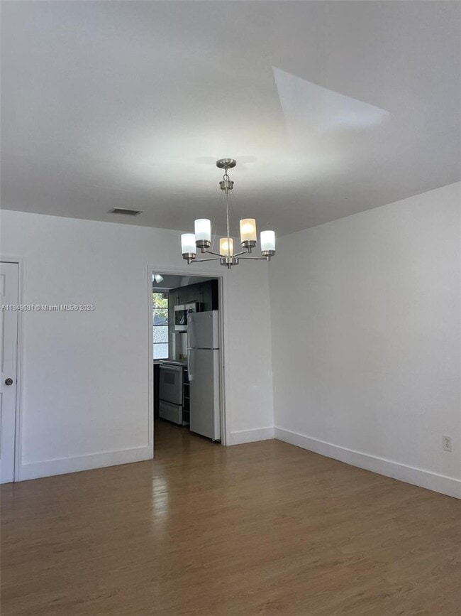 Foto del edificio - 1201 SW 13th St