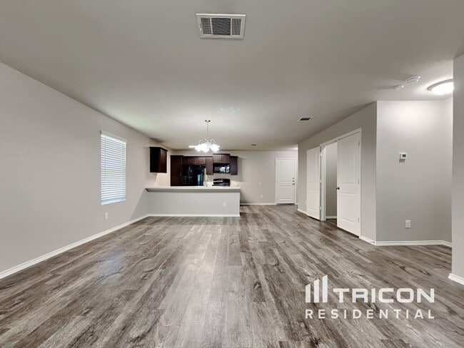 Building Photo - 9713 Marbach Brk