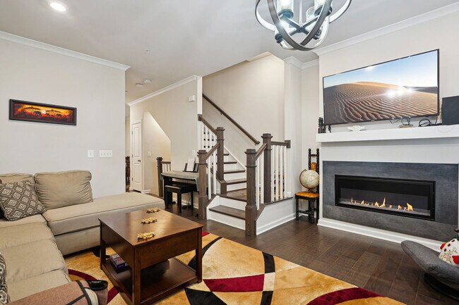 Building Photo - 16142 Bowery St