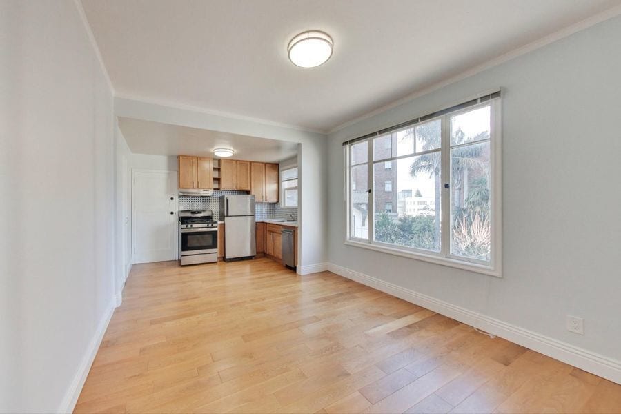 Foto principal - Renovated one bedroom on Lake Merritt. One...