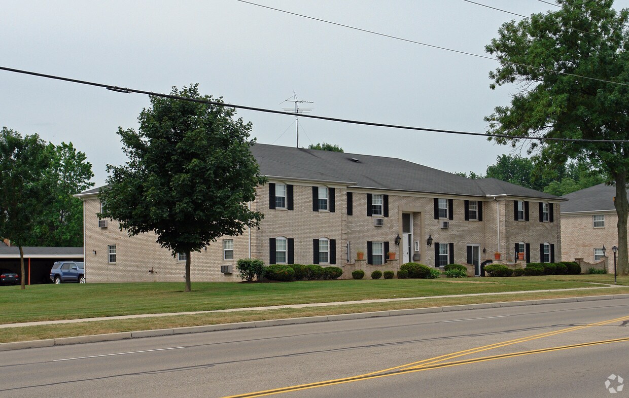 Primary Photo - 380 E Alex Bell Rd