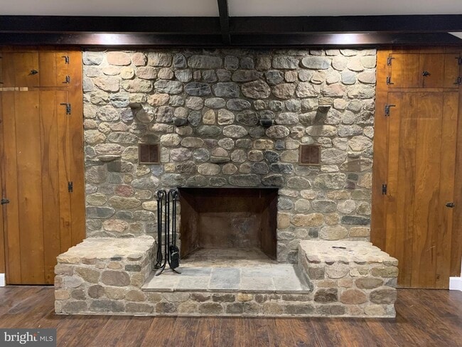 Foto del edificio - 84 Beaver Run Rd