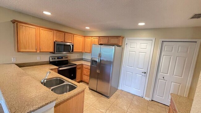 Foto del edificio - 464 Tradition Ln