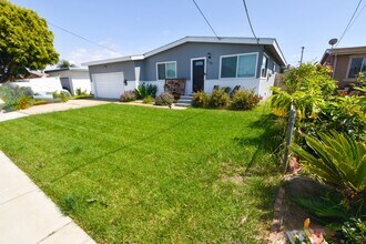 Building Photo - 2131 Ilex Ave