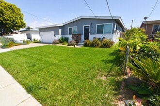 Building Photo - 2131 Ilex Ave