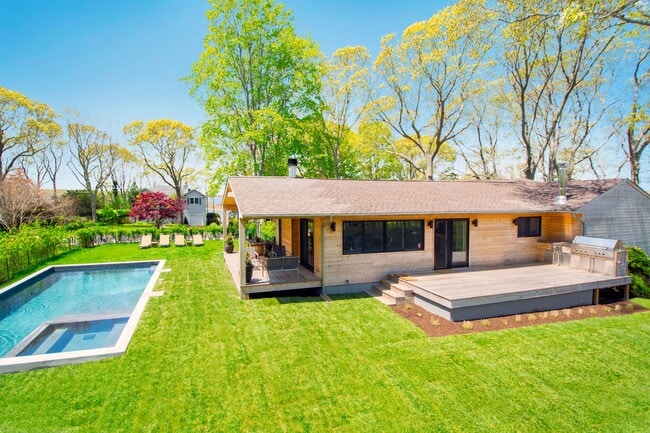 Foto del edificio - 80 Cliff Dr