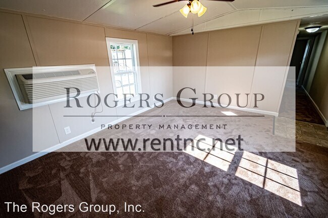 Building Photo - 3 br, 2 bath House - 15 Country Ln