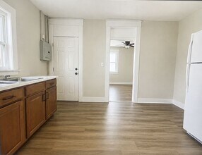 Building Photo - 309 S McKinley Ave