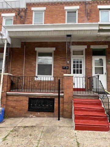Primary Photo - 5344 Darrah St