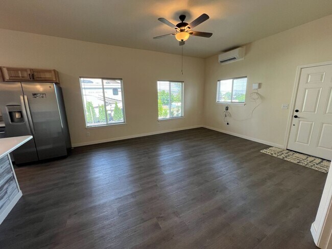 Building Photo - Brand New Construction! 2 bed/ 2 bath with...