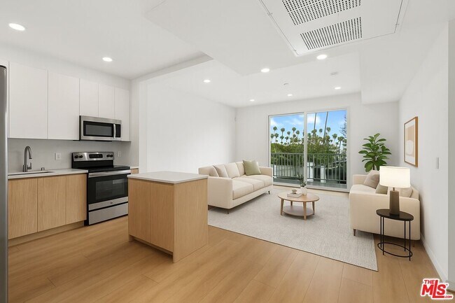 Foto del edificio - 4406 Fulton Ave