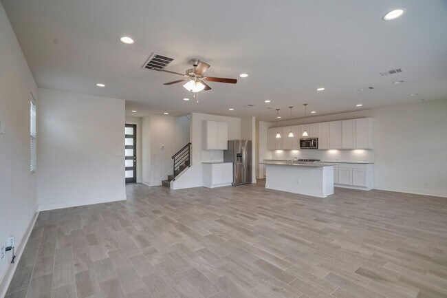 Foto del edificio - 9102 Moonstone Dr