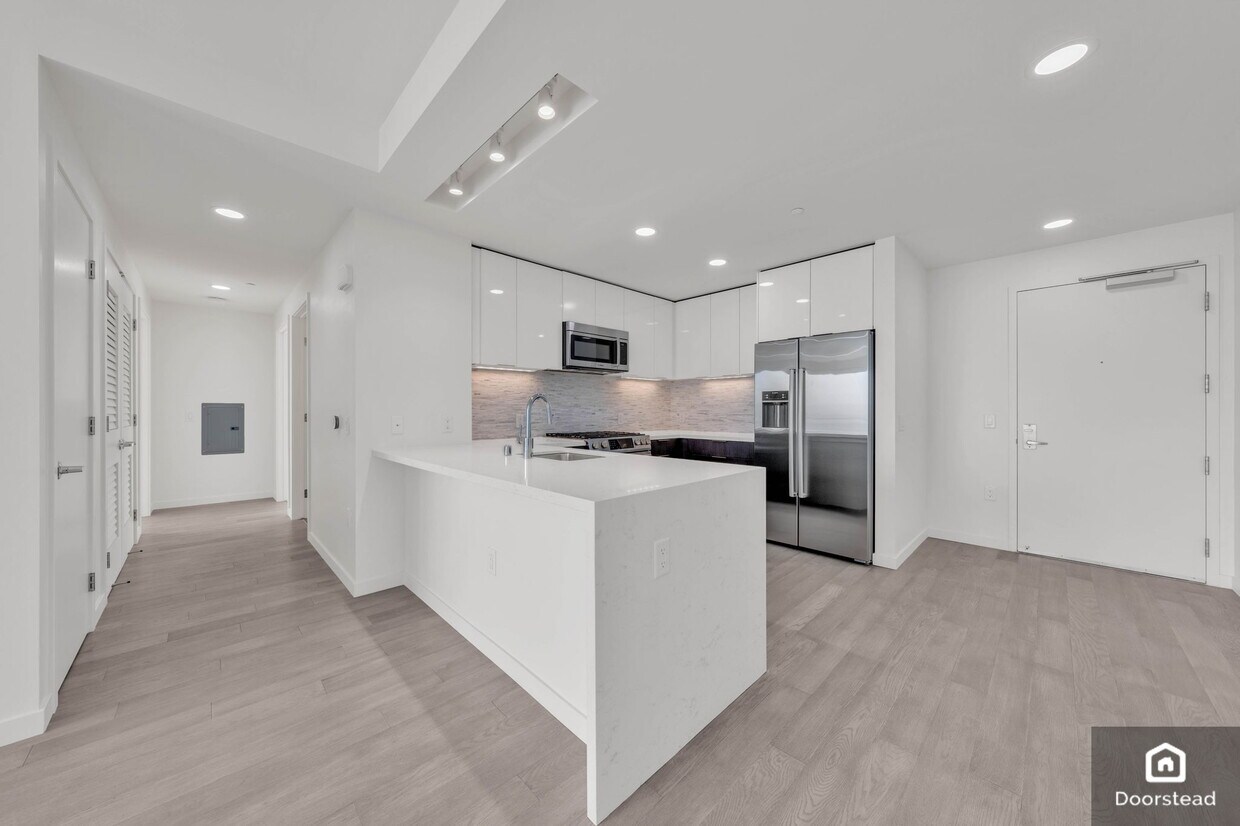 Primary Photo - 10 Kennedy Pl