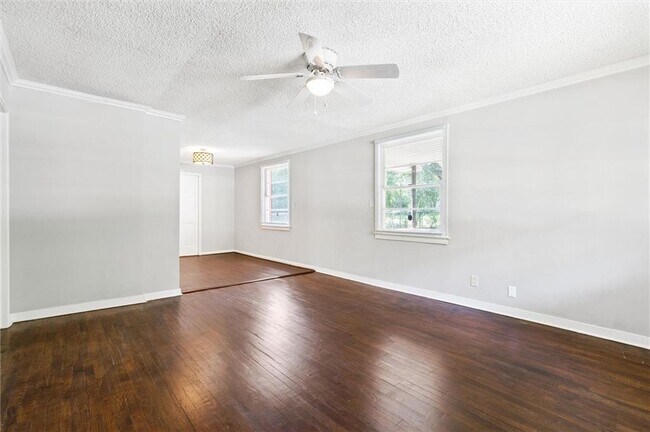 Foto del edificio - 164 June St