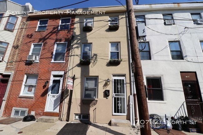 Foto del edificio - Charming 2 Bedroom Trinity In South Philly!