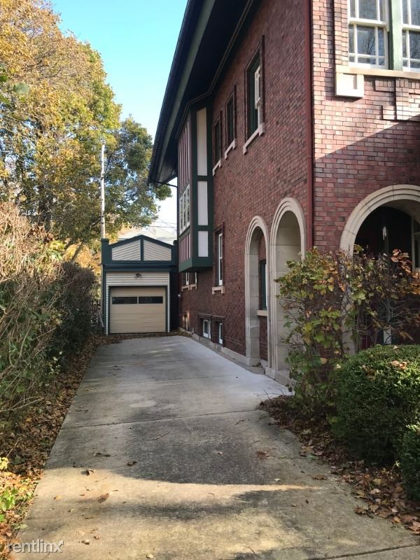 Building Photo - 3 br, 1.5 bath House - 115 Lawn Pl