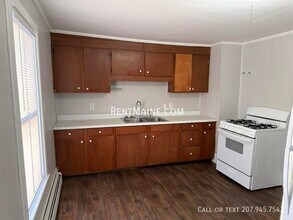 Building Photo - 36 Sanford St