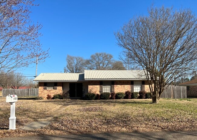 Building Photo - 4310 Idalou Dr