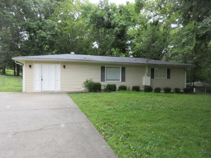 Foto principal - 200 Mccormick Ave