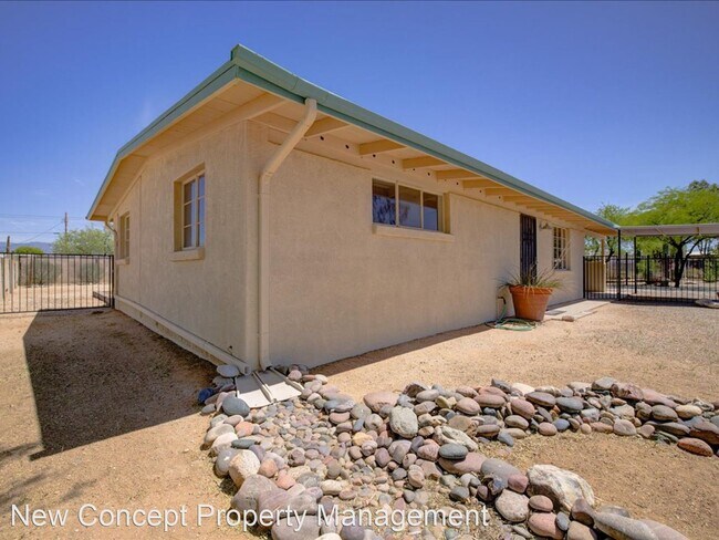 Foto del edificio - 2 br, 1 bath House - 6028 E 32nd St