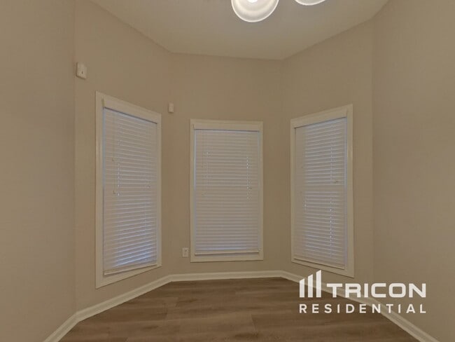Building Photo - 3282 Newtons Crest Cir