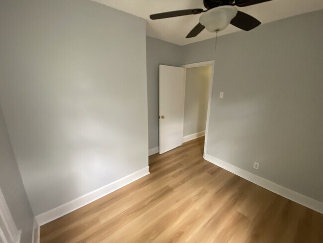 Foto del edificio - 26 N 42nd St