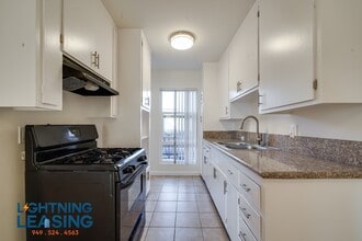 Building Photo - 11623 Sylvan St