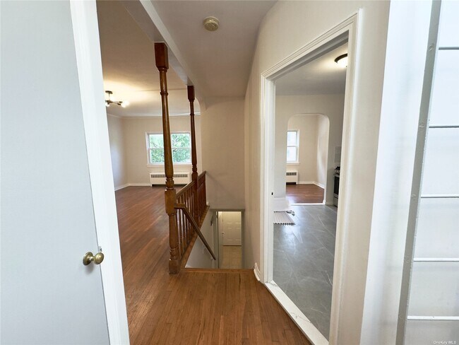 Foto del edificio - 190-14 37th Ave