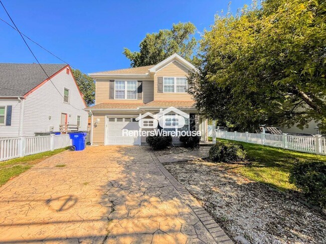 Building Photo - 4816 Kennebeck Ave