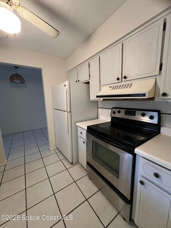 Foto del edificio - 190 E Olmstead Dr