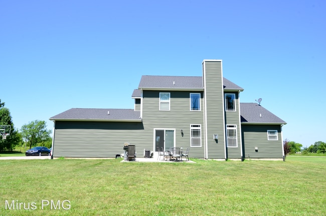 Building Photo - 5 br, 3.5 bath House - 6873 S 450 E