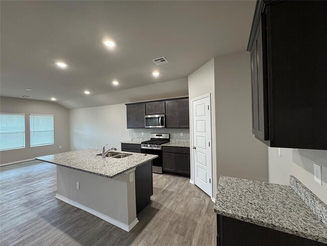 Building Photo - 14237 Babbling Brook Dr