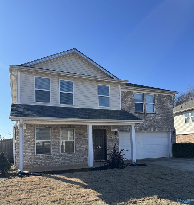 Building Photo - 207 Millbury Ct