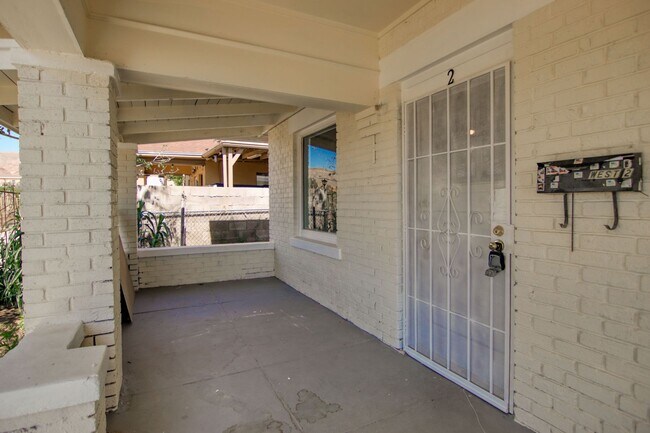 Building Photo - Mountain Ave 3625