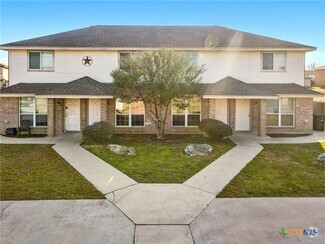 Building Photo - 4102 Terri Linn Dr