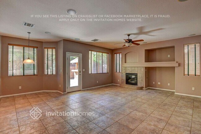 Foto del edificio - 5795 Farmhouse Ct