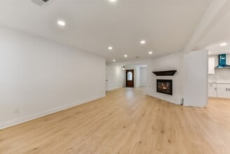 Building Photo - 5946 Valkeith Dr
