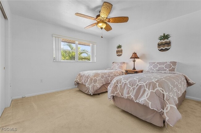 Foto del edificio - 1730 Sandy Cir