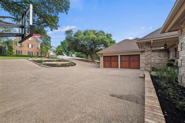Building Photo - 3404 Riva Ridge Rd