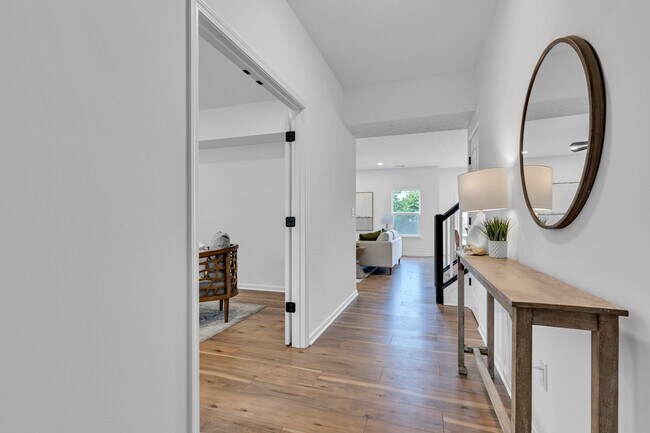 Foto del edificio - 9724 Brooks Dr