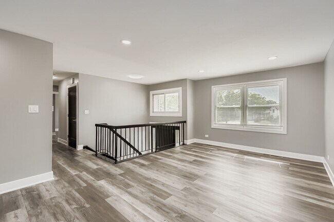 Foto del edificio - 5611 Allemong Dr