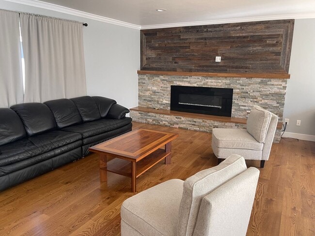 Photo - 4 Bedrooms in College Greens House