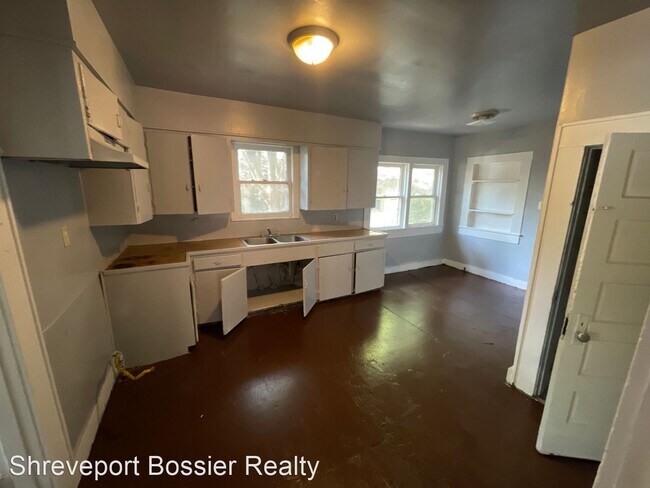 Foto del edificio - 2 br, 1 bath House - 3224 Jackson St