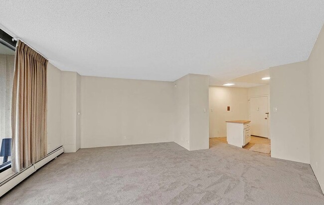 Building Photo - 1200 Gough St