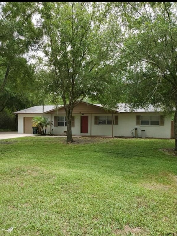 Foto del edificio - 5325 Lake Haven Blvd