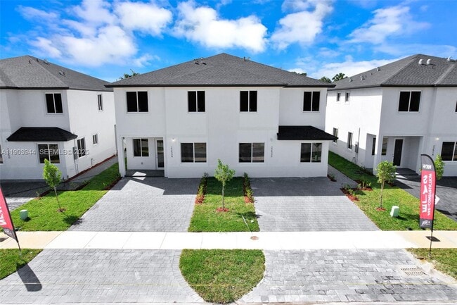 Foto del edificio - 22555 SW 125th Ave