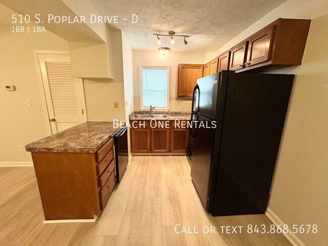 Foto del edificio - 510 S Poplar Dr