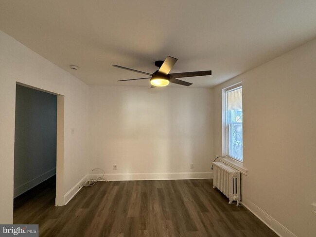 Foto del edificio - 4937 Walnut St