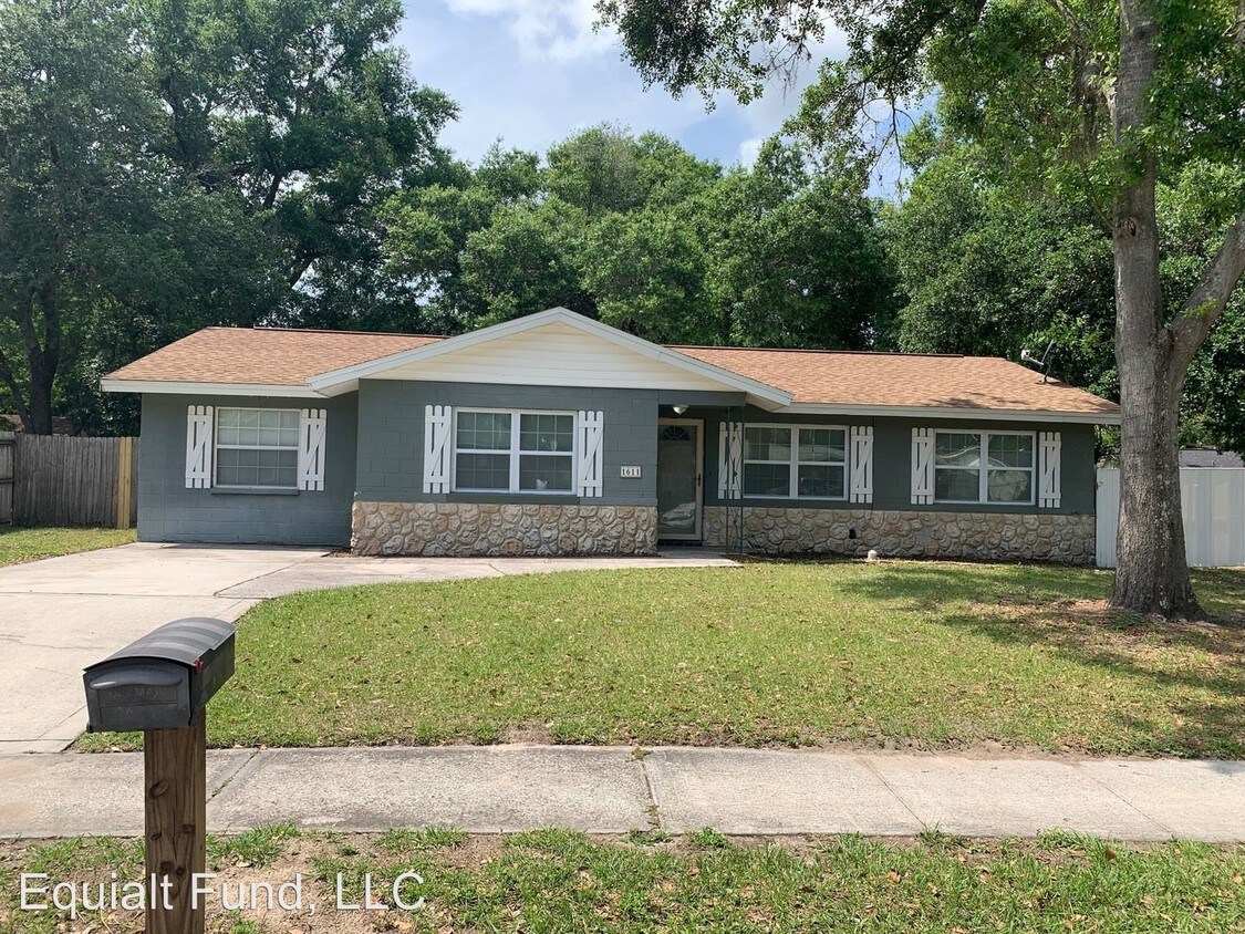 Primary Photo - 4 br, 2 bath House - 1611 Cedar Drive
